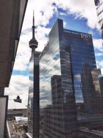 Beautiful Unit In Heart Of Downtown Torontoアパートメント エクステリア 写真